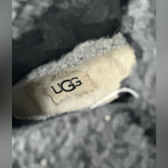 🆕 UGG Adirondack III Winter Boot NiB 🆕 - Picture 13 of 17